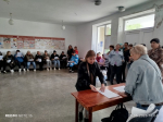 В Новоселовском прошла встреча специалистов Управления труда и социальной защиты населения с местными жителями