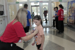 В Раздольненском районном Доме культуры была проведена акция «Символ моей страны» ко Дню Государственного флага РФ