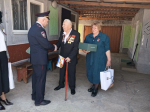 В Раздольненском районе поздравили тружеников тыла и узников концлагерей с 81-й годовщиной Великой Победы