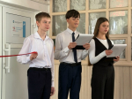 В Раздольненской школе-гимназии №2 открыли обновлённые спортивные раздевалки